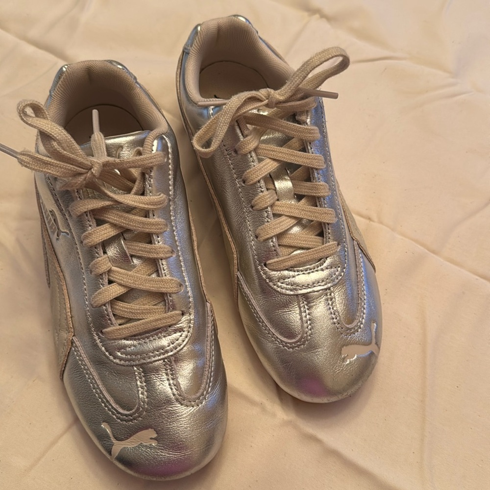 Puma Speedcat Silver size 6.5